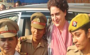 Watch: Priyanka Gandhi Vadra Held By UP Cops - This One Was For Selfies