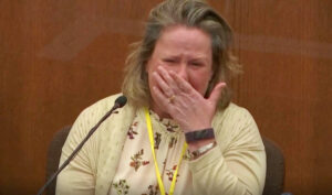 Former US policewoman weeps on stand describing how she shot Black driver