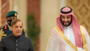 Pak PM Shehbaz Sharif delegation in Saudi again met with 'chor' slogans: Report